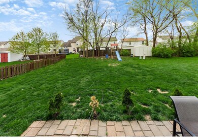 S - 7757 Hazelton St - 007