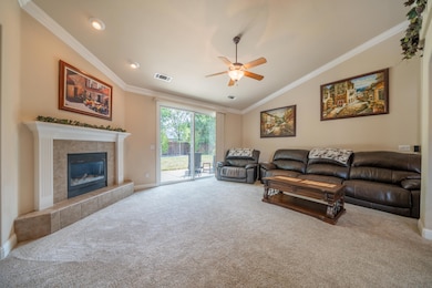 619 Casa Buena St, Redding, CA 96003 - photo 6