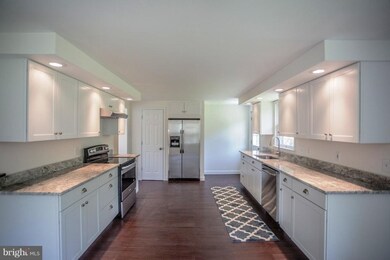 20798 Furr Rd, Round Hill, VA 20141 - photo 3