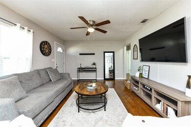 911 Poindexter Ave, Cleburne, TX 76033 - photo 4