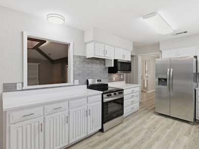 1811 Briarcrest Ln, Arlington, TX 76012 - photo 6