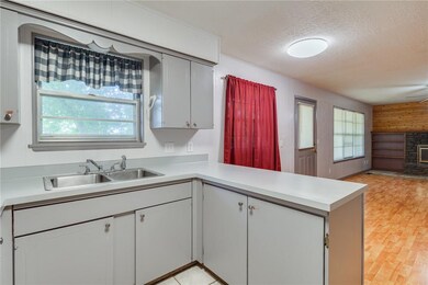 18 Grisham Cir, Bella Vista, AR 72715 - photo 4