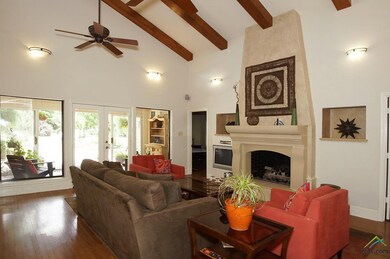 9226 Elm Tree Cir, Tyler, TX 75703 - photo 6