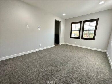 33111 Barmetta Ln, Temecula, CA 92592 - photo 4