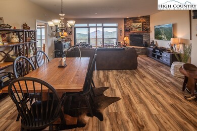 Open floor plan with BIG VIEW!