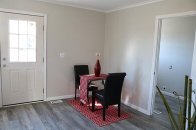 840 Old Stewart Rd, Tennessee Ridge, TN 37178 - photo 5