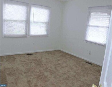 24 Fireside Ct, Willingboro, NJ 08046 - photo 5