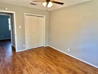 1508 Patricia Dr, Gainesville, TX 76240 - photo 6