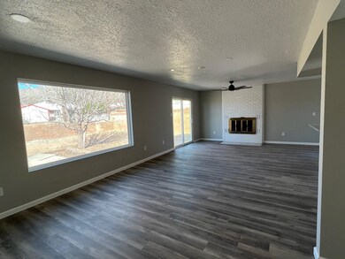 1836 Crescent Dr, Alamogordo, NM 88310 - photo 7