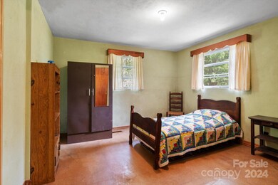 1543 Talley Rd, Hendersonville, NC 28739 - photo 5