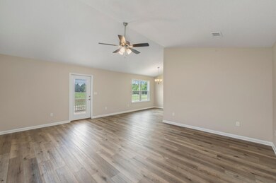 6-web-or-mls-247 Walton Rd-02