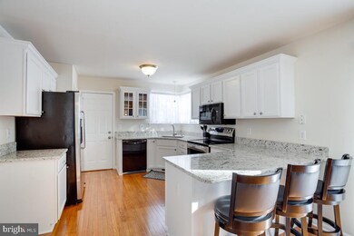 3055 Queensberry Dr, Huntingtown, MD 20639 - photo 4