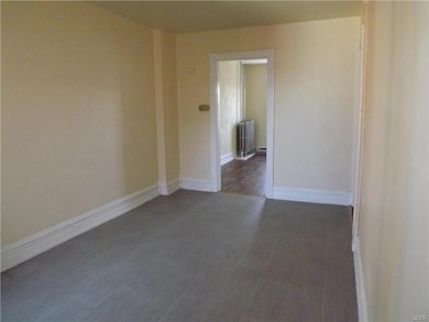 306 N 12th St unit 2, Allentown, PA 18102 - photo 6