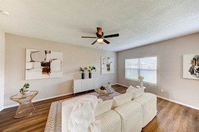 3040 Sweet Gum Bay Ct, Dickinson, TX 77539 - photo 4