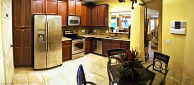 Kitchen (Wide View)