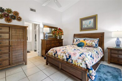 11249 NW 50th Terrace, Doral, FL 33178 - photo 5