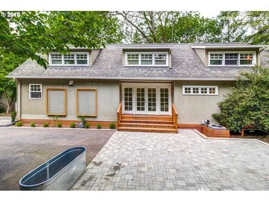 2251 Summit Dr, Lake Oswego, OR 97034 - photo 2