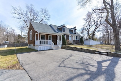 42 Francis Ave, West Bridgewater, MA 02379 - photo 4