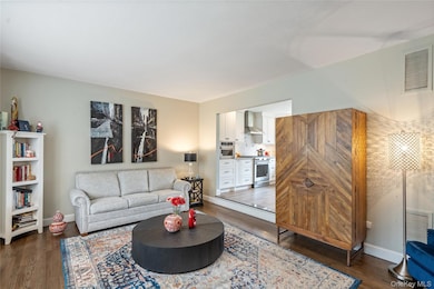 69 Lauren Ave, Dix Hills, NY 11746 - photo 7