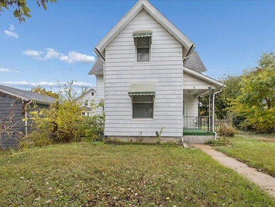 239 N Dwight St, Jackson, MI 49202 - photo 4