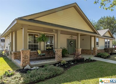 547 Jo Lynn, New Braunfels, TX 78130 - photo 2