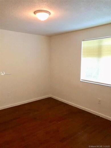 828 SW 2nd St unit 1, Miami, FL 33130 - photo 2