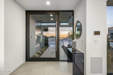 9-web-or-mls-Entry ~ Foyer