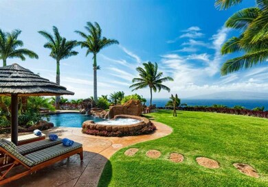 972 Kai Hele Ku St unit A, Lahaina, HI 96761 - photo 2