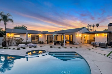 20530 Quedo Dr, Woodland Hills, CA 91364 - photo 2