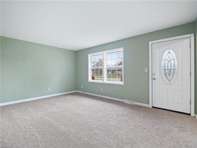 338 Gayle Dr, Sheffield Lake, OH 44054 - photo 6