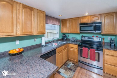10031 Nantucket Circle-print-012-6-Kitch