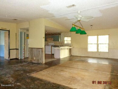 Living area to Kitchen