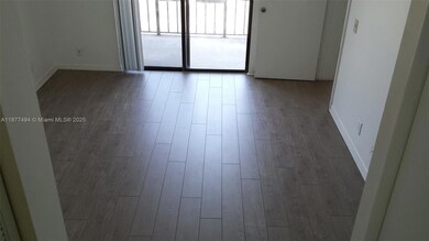 752 Executive Center Dr unit 25, West Palm Beach, FL 33401 - photo 4