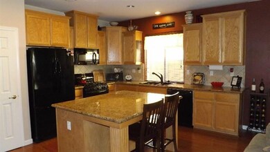 7062 E Cortland Ave, Fresno, CA 93737 - photo 2