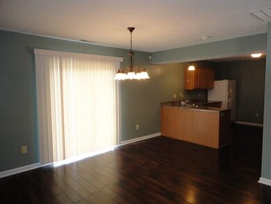 499 Pitch Pine Dr, Whiteland, IN 46184 - photo 4