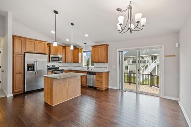 22461 Canova Ct, Farmington, MN 55024 - photo 7