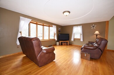 11 Heritage Dr, Rockland, MA 02370 - photo 4