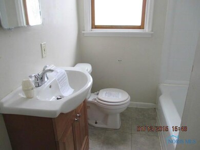 Full Bath.