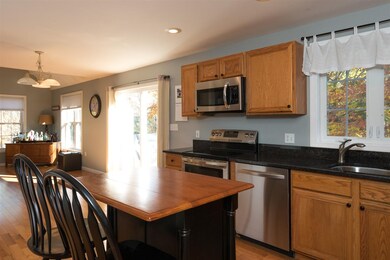17 Kimball Way, Newmarket, NH 03857 - photo 4