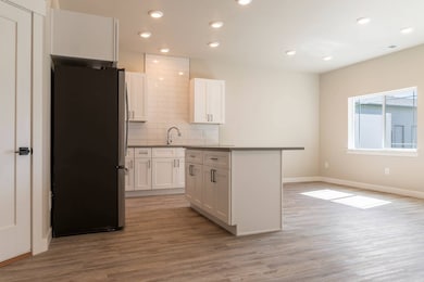 731 W 9th St, Wray, CO 80758 - photo 3