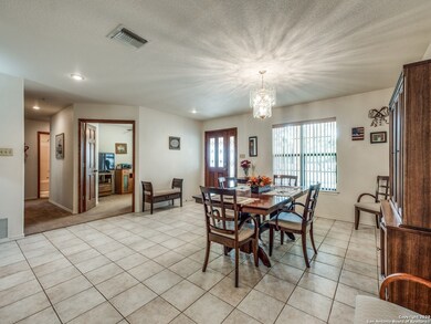 11830 Parrigin Rd, Helotes, TX 78023 - photo 5