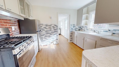 147 Greene St, Sabattus, ME 04280 - photo 5