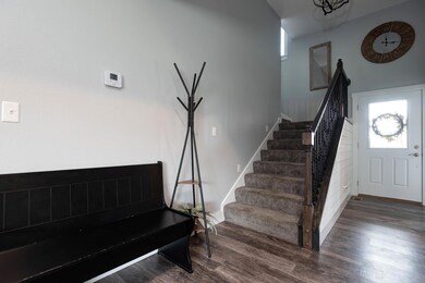 1690 E Pea Ridge Dr, East Republic Township, MO 65738 - photo 5