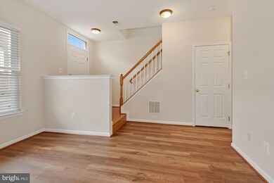 42815 Sykes Terrace, Chantilly, VA 20152 - photo 6