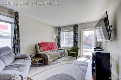 28 W Jarvis Ave, Hazel Park, MI 48030 - photo 4