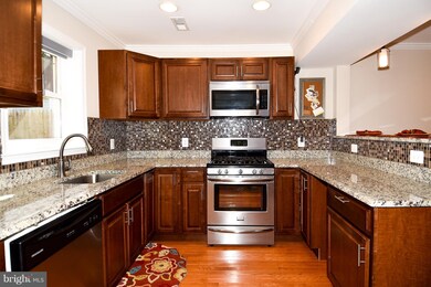 211 55th St NE, Washington, DC 20019 - photo 5