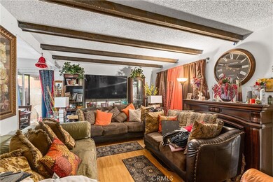 12176 Carnation Ln unit A, Moreno Valley, CA 92557 - photo 6