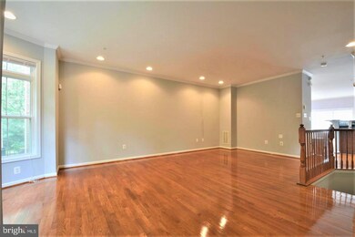 10209 Pembroke Green Place, Columbia, MD 21044 - photo 4