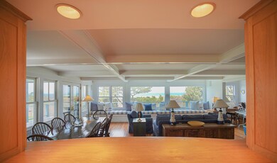 22 Cataumet Ave, Vineyard Haven, MA 02568 - photo 5