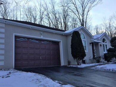 53 Ironmaster Rd, Drums, PA 18222 - photo 2
